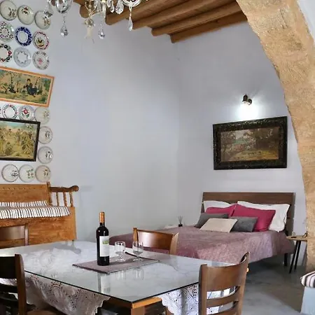 Anthi Traditional House *