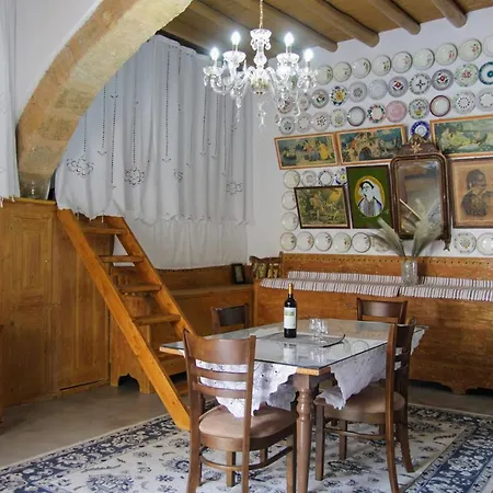 Апартаменты Anthi Traditional House